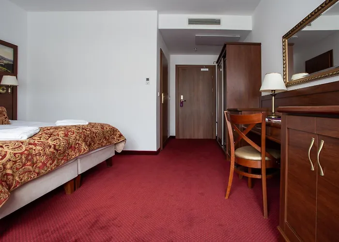 Buczynski Medical & 4*